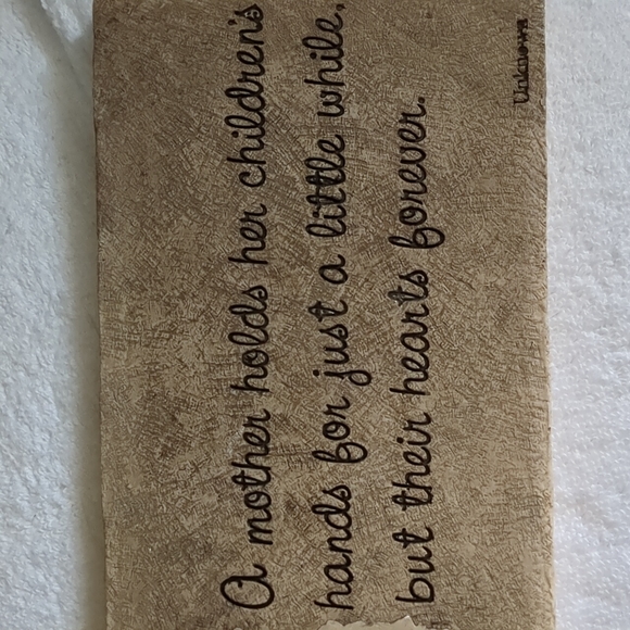 Hand Cast Stone 🤎 mother Sign - Picture 4 of 9